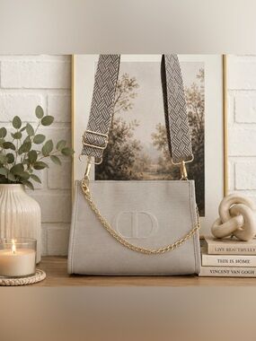 Dior Beauty Bag Gwp item nwot
